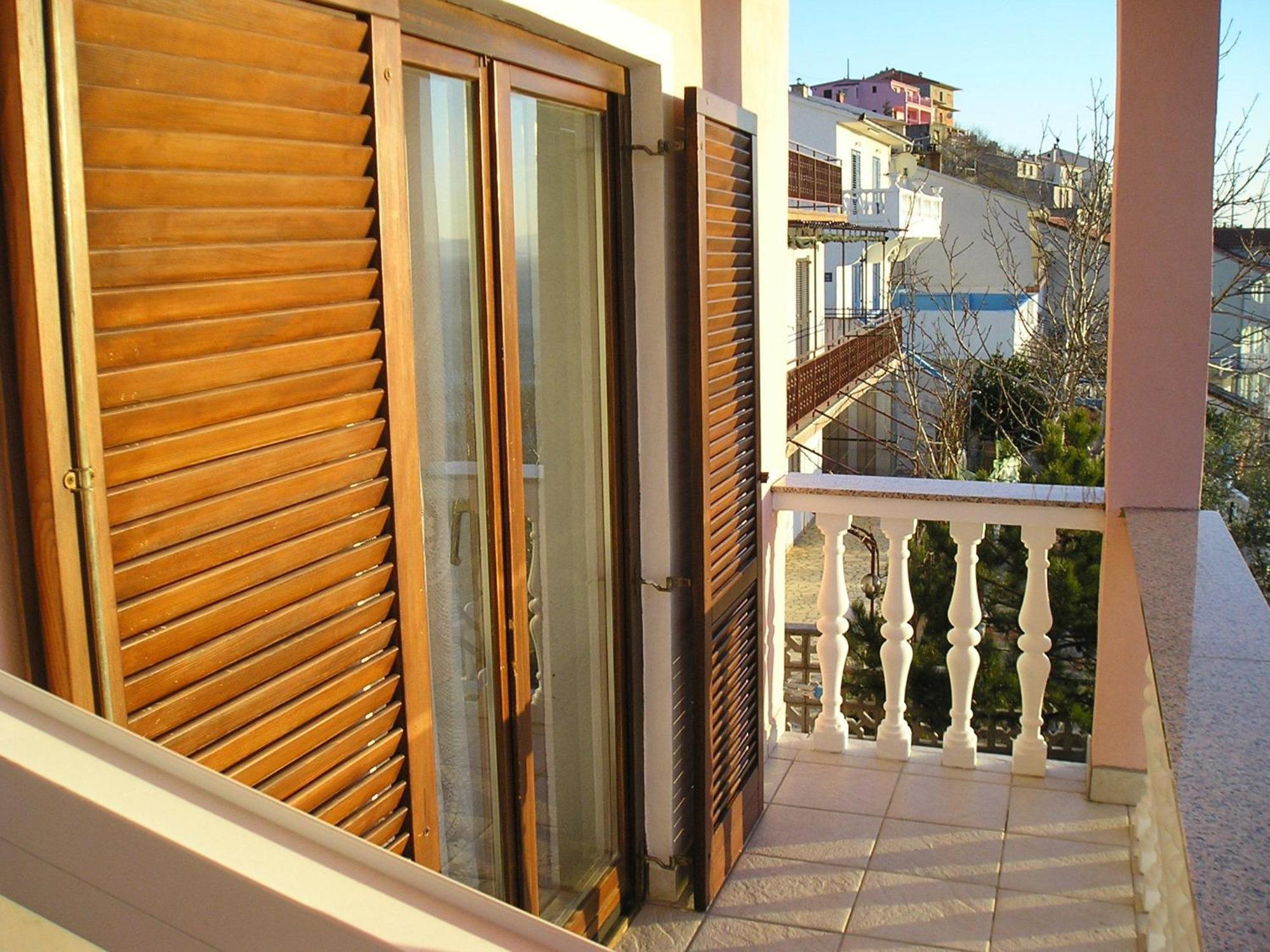 Roza Guest House Senj  Ngoại thất bức ảnh