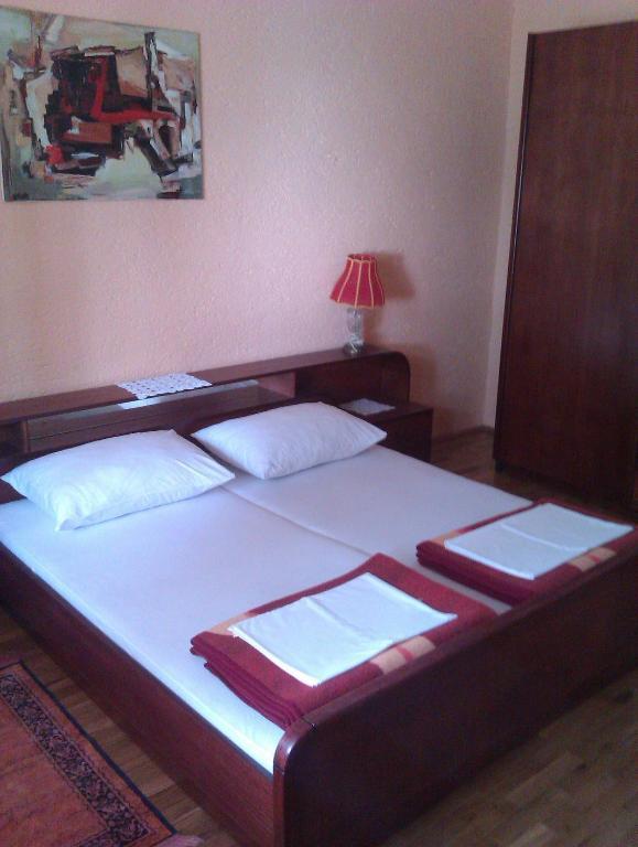 Roza Guest House Senj  Phòng bức ảnh