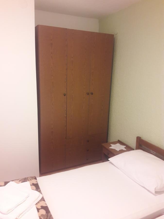 Roza Guest House Senj  Ngoại thất bức ảnh